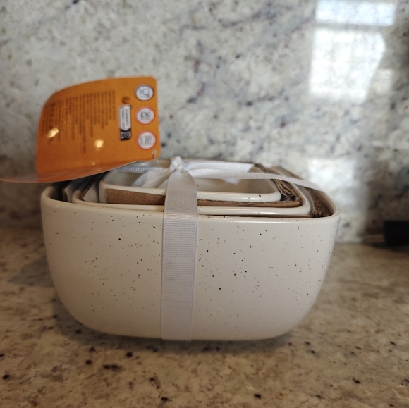 DISNEY PARKS COCO PIXAR KITCHEN BOWLS - Picture 3 of 7